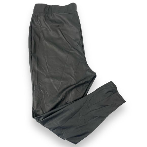 Torrid Black Faux Leather Leggings Pull-On Signature Waist Size 2‎ Plus 0405 - Picture 1 of 6